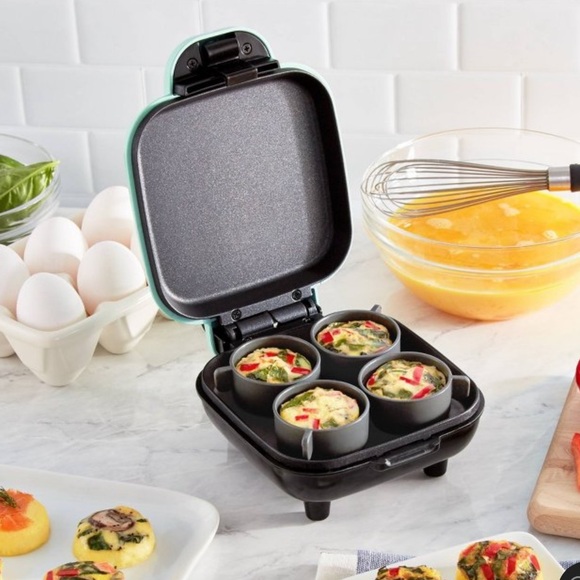 Dash Egg Bite Maker - Picture 3 of 15